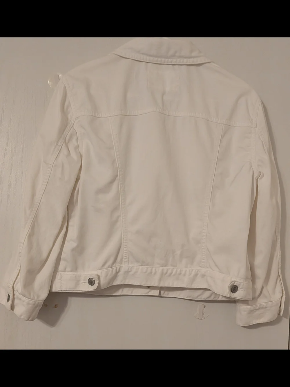 Ann Taylor LOFT White Women’s Trucker Denim Jacket with Button Front Size M